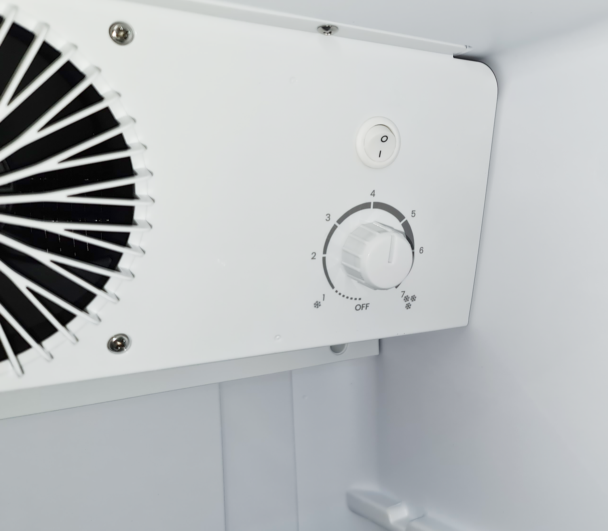 Nevera exhibidora vert 240 litros blanco Mystic