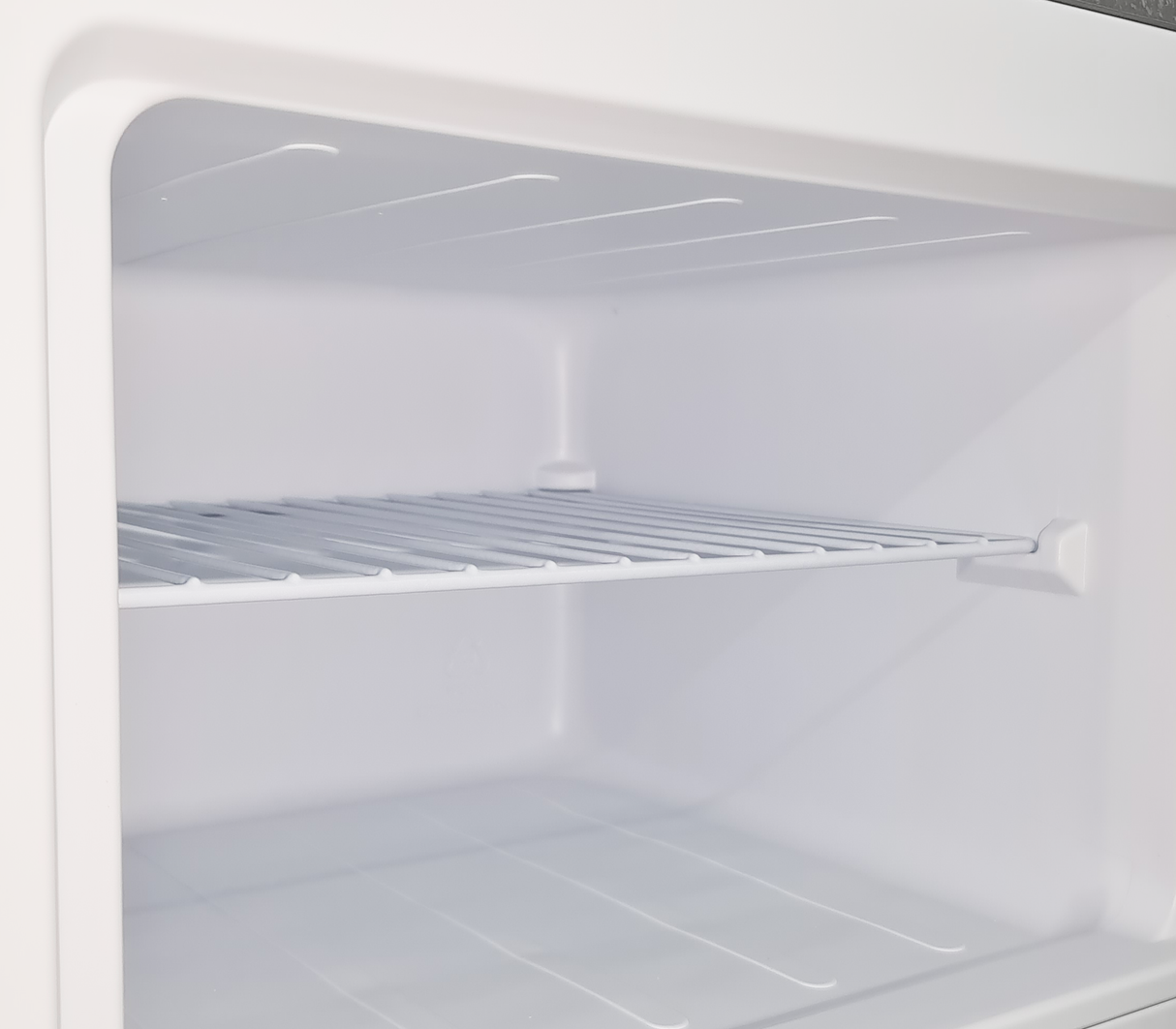 Nevera 207 litros semi escarcha Top Mount Omega Electronics