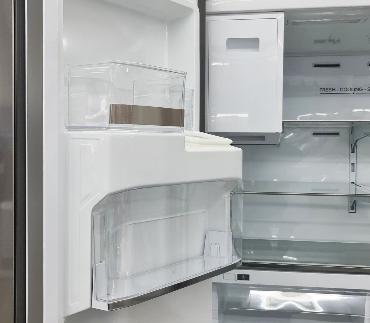 Nevera french door con dispensador 21.6 pies acero inoxidable Frigilux