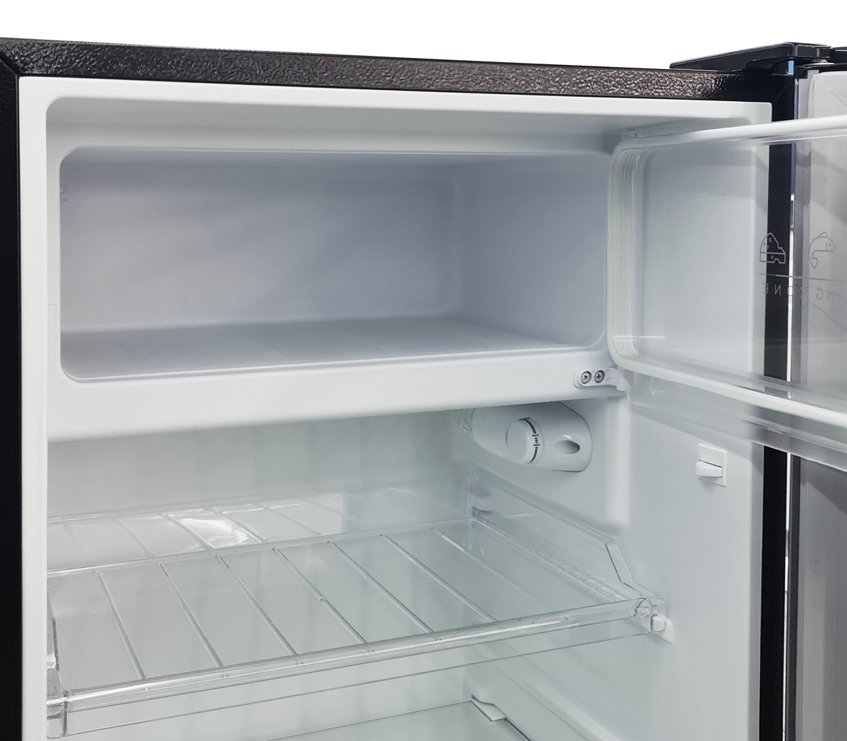 Nevera Single Door 6.6 pies con escarcha y dispensador gris Frigilux