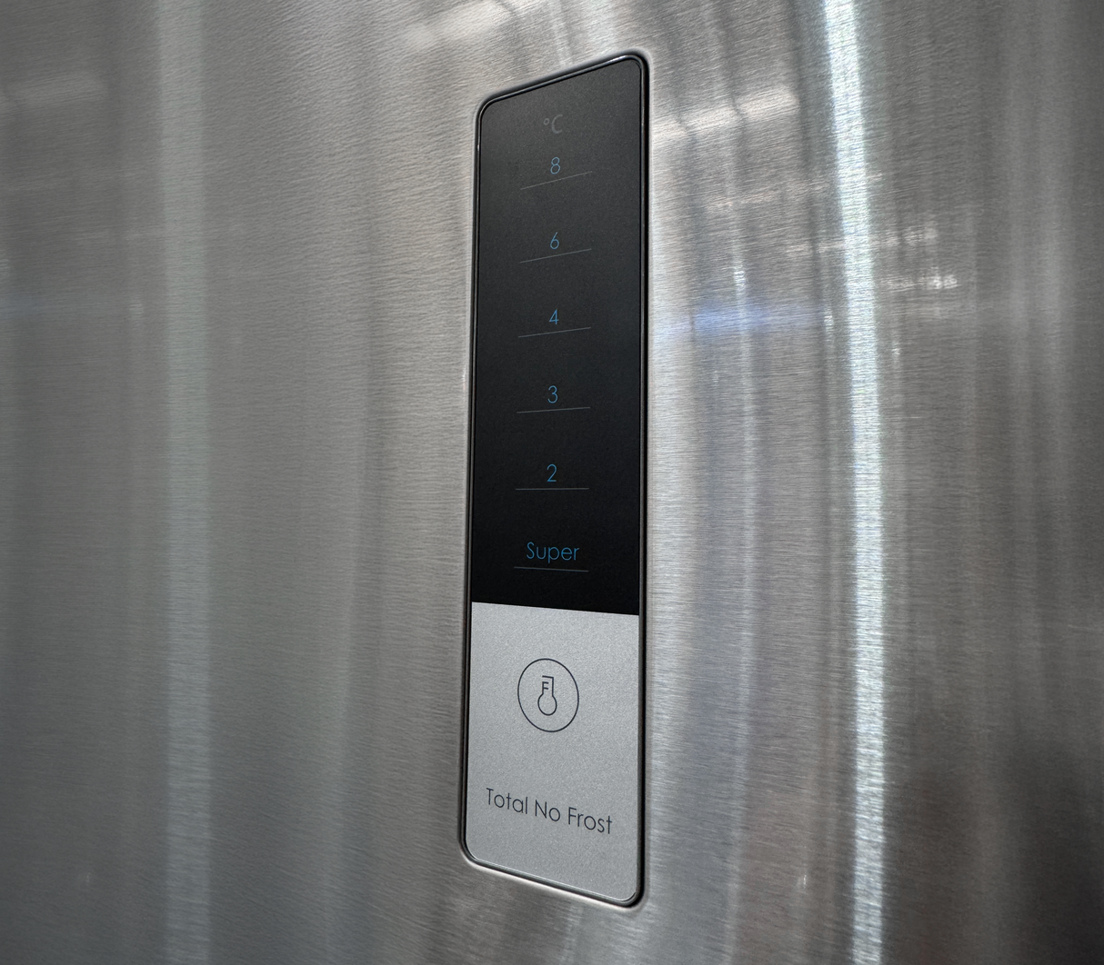 Nevera Bottom Mount 356 litros acero inoxidable Royal