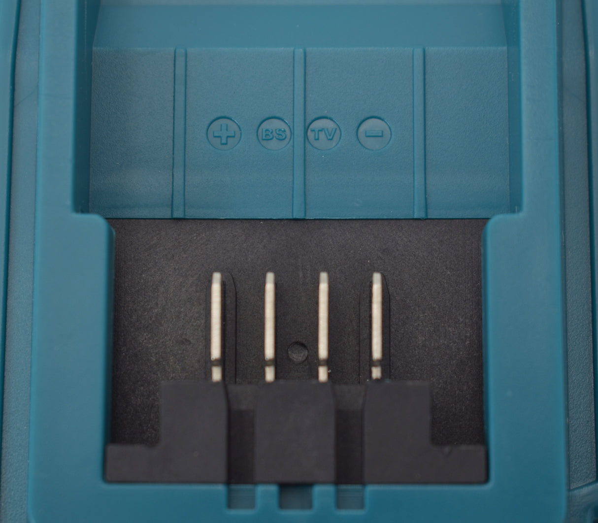 Cargador de batería 20V Total