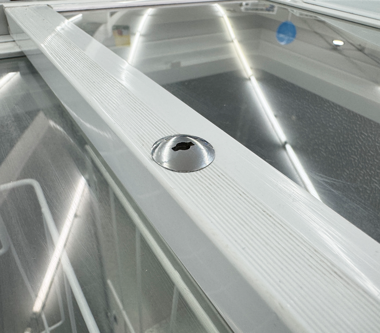 Congelador exhibidor horizontal puerta corrediza blanco 100 litros Powerfik