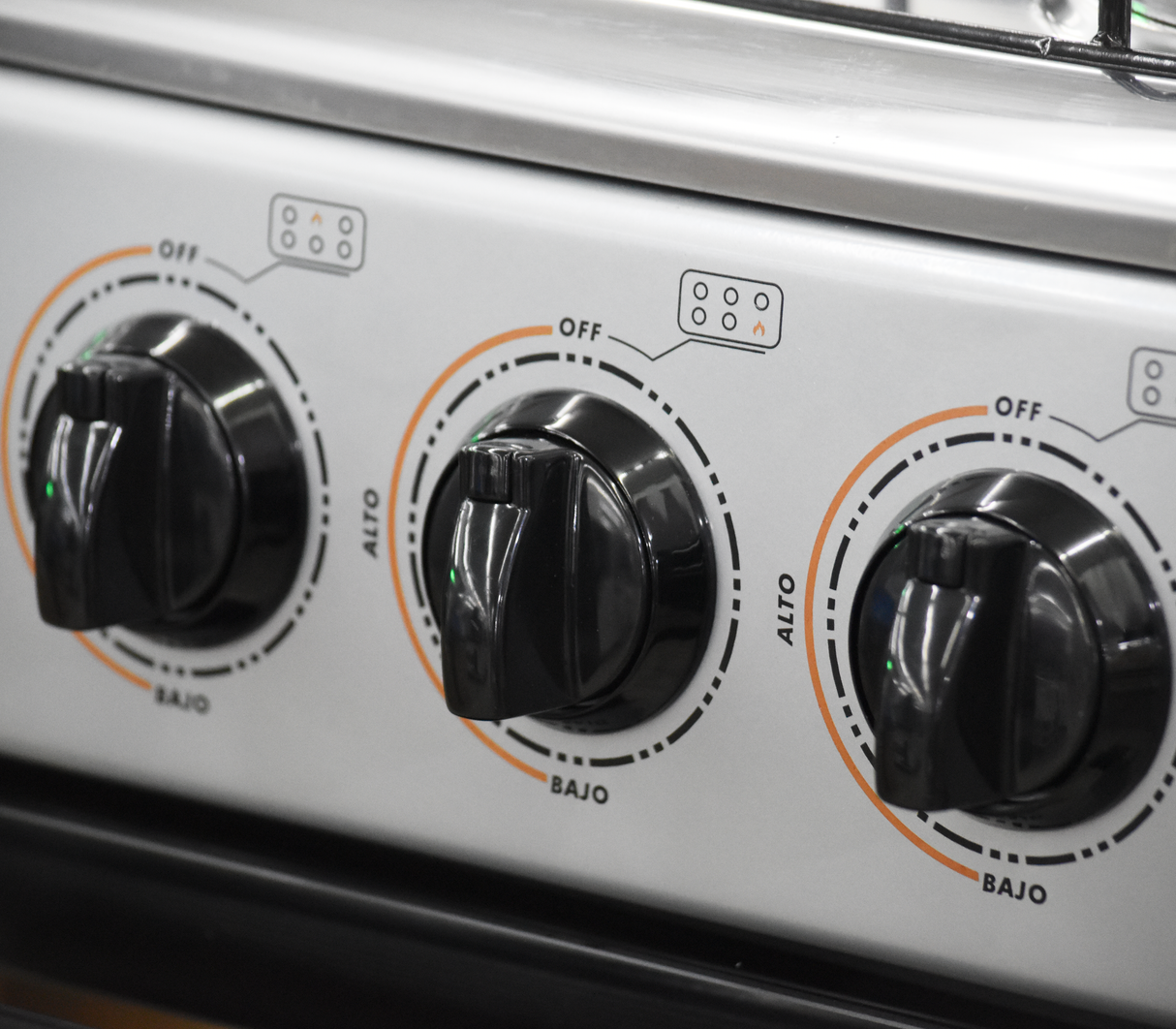 Cocina a gas 6H 30" encendido automático silver Gplus