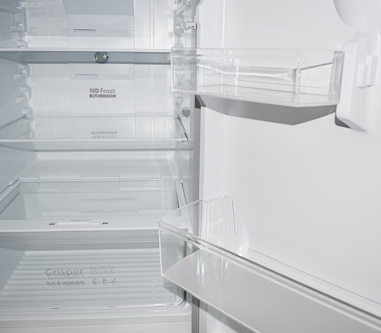 Nevera Top Mount sin escarcha 297 litros acero inoxidable Newkool